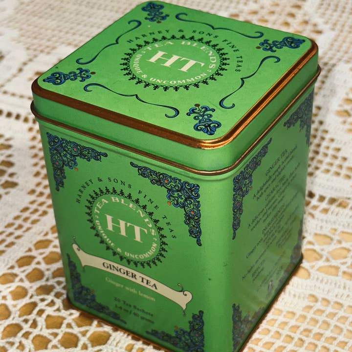 Naomi's Happy Place Shop - Wholesale Decorative Box - Vintage Tin Treasures – Retro Collectible Tins8