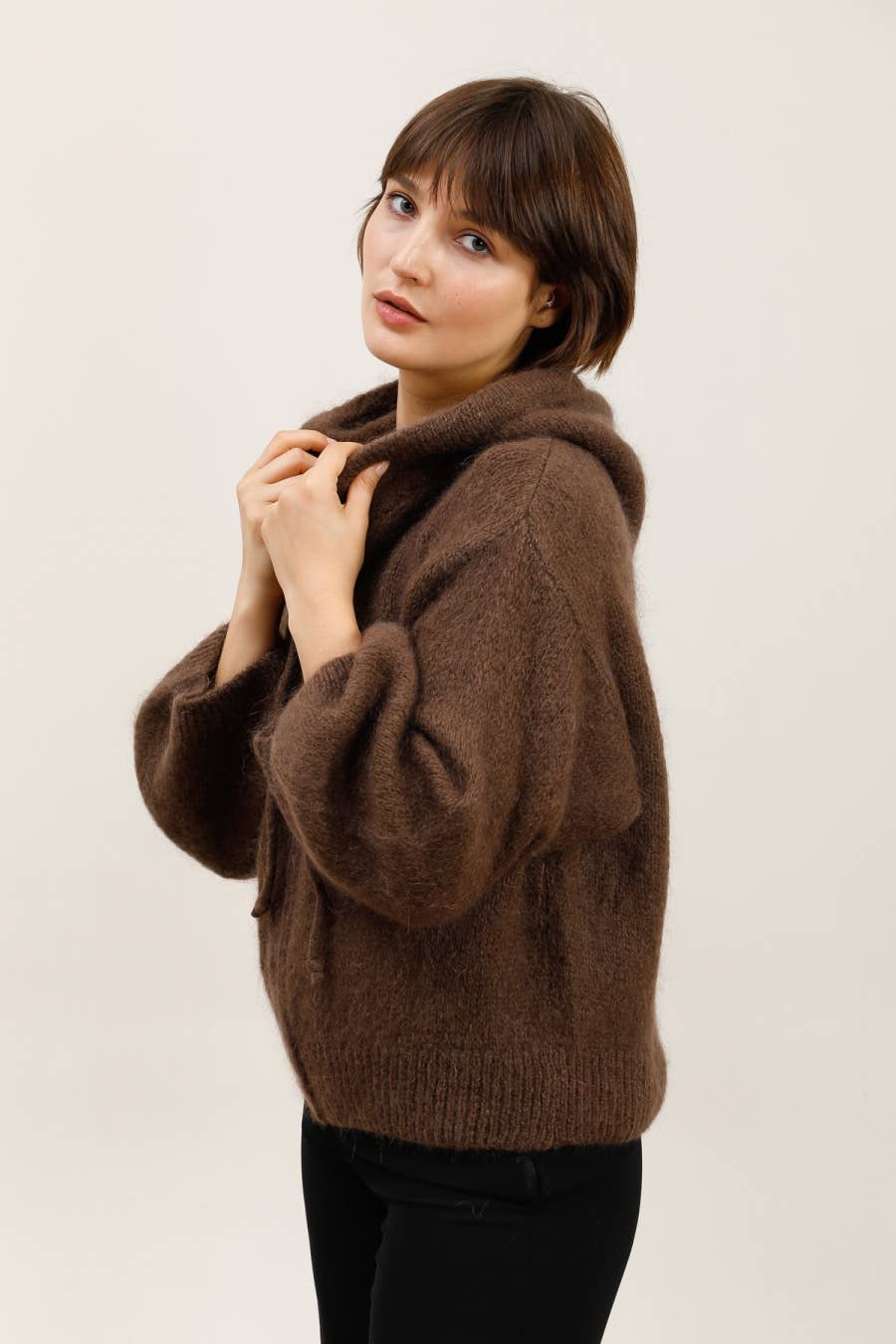 NAÏS PARIS - Vendita all'ingrosso Cardigan - Donna - Cardigan con cappuccio e zip in mohair e lana26