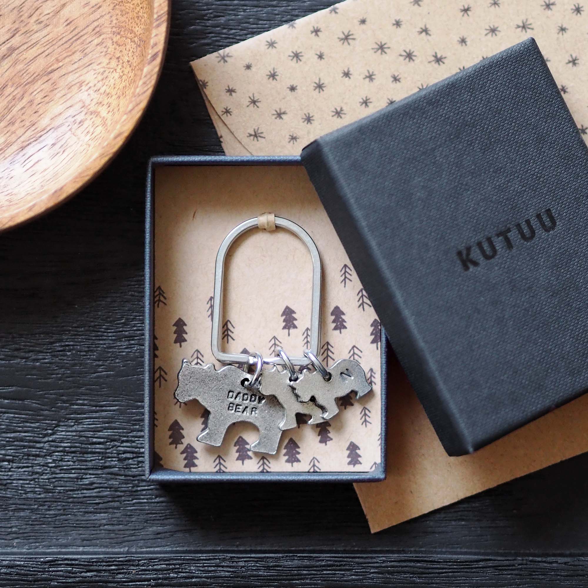 Kutuu – wholesale Keychain – Unisex – Bear Family Keyring2
