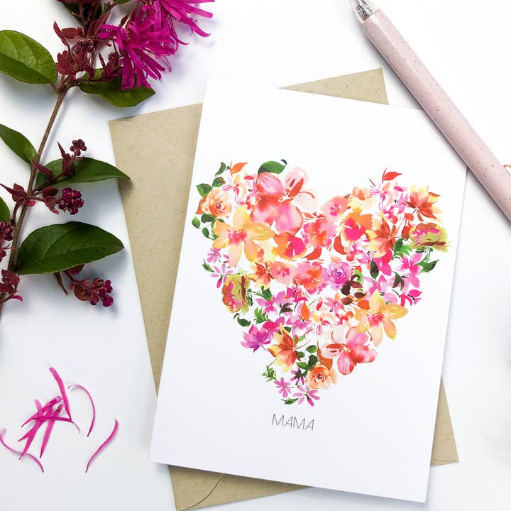 Carte de Fête des Mères, Cœur Floral Mama pour la vente par Aaryn West