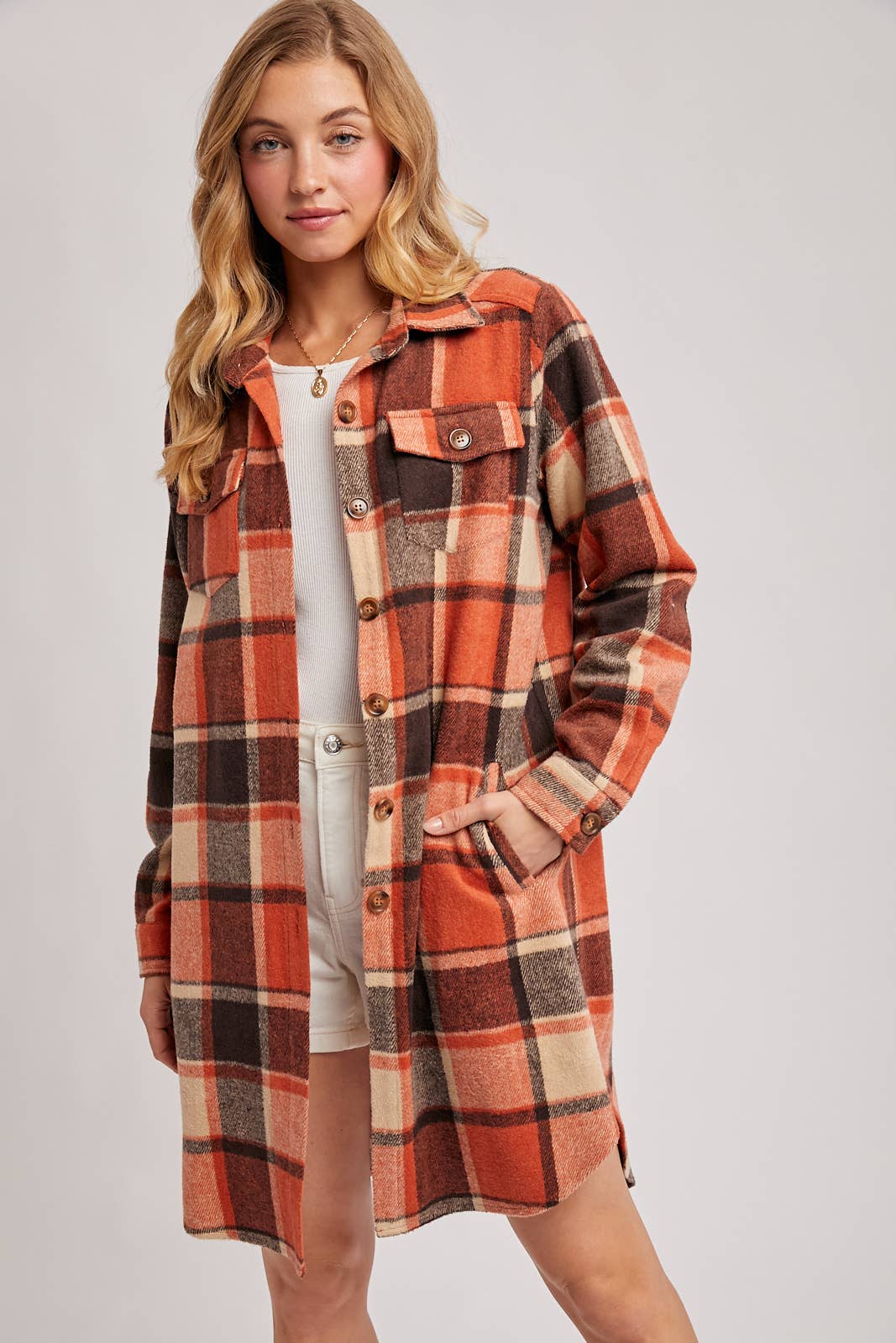 Bluivy – Engroshandel Skjortejakke/shacket – til kvinder – FLANNEL PLAID LANGLINE SHACKET36
