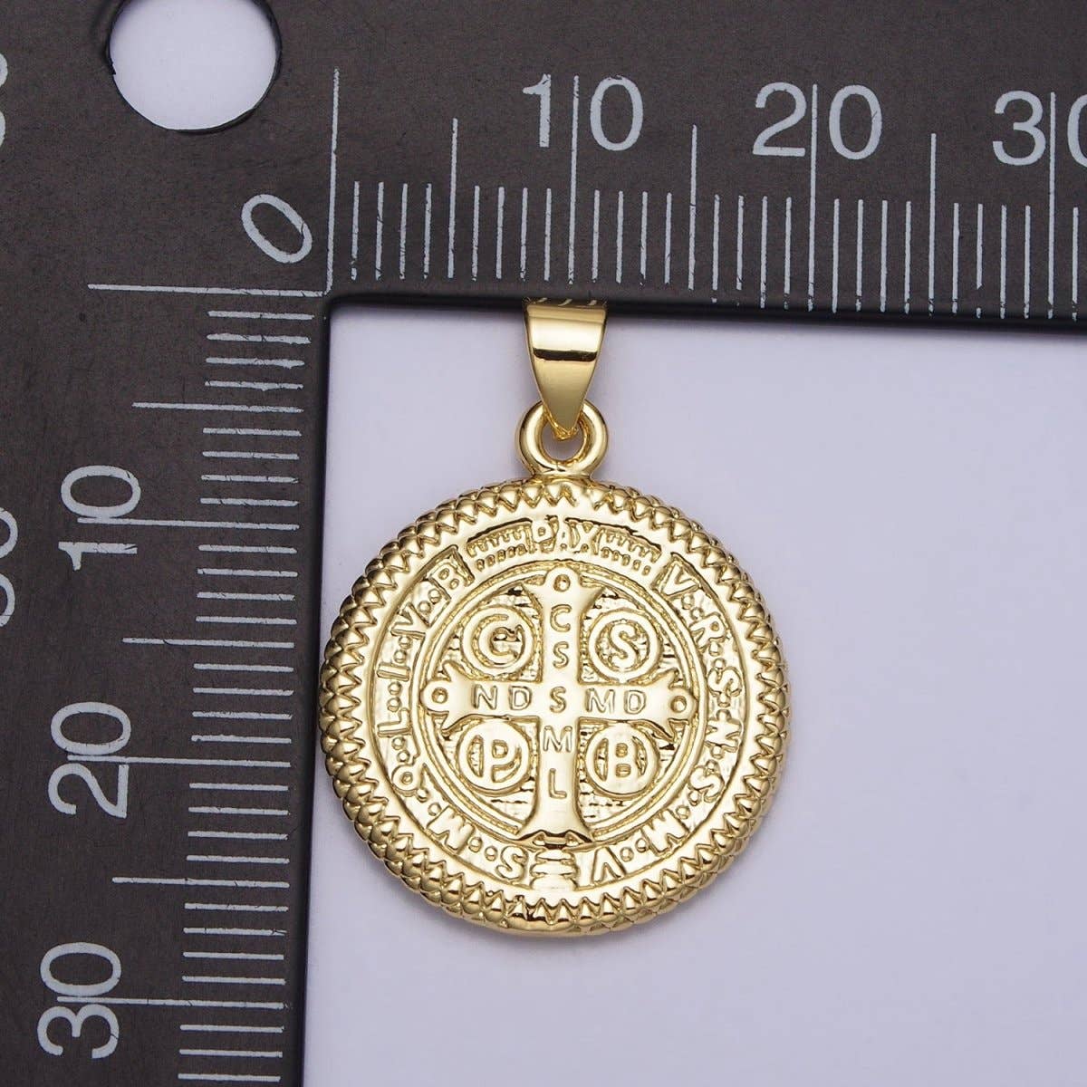 Aim Eternal - Wholesale Individual Charm/Pendant - Double Sided Saint Benedict SMQLIVB PAX VRSNSMV Round Gold Pendant | AA0762