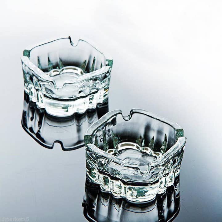Glass Large Cigar Ashtrays, Decorative Clear Glass Ashtrays for wholesale by Hakan
