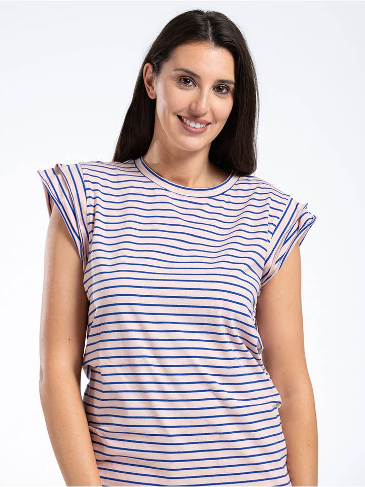 Pentlebay Clothing - Wholesale Loungehemd - Dames - T-shirt met ruches mouwen in roze marine streep3