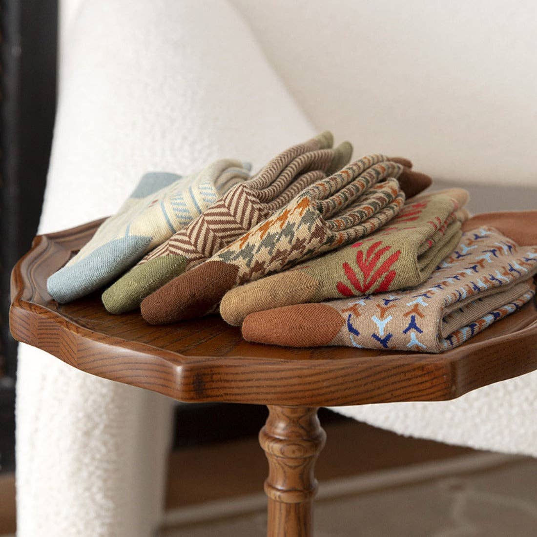 Funkyrel® Atzbranding Limited - Wholesale Socks - Women's - Rufia - Vintage Pattern Women's Socks for Fall & Winter6