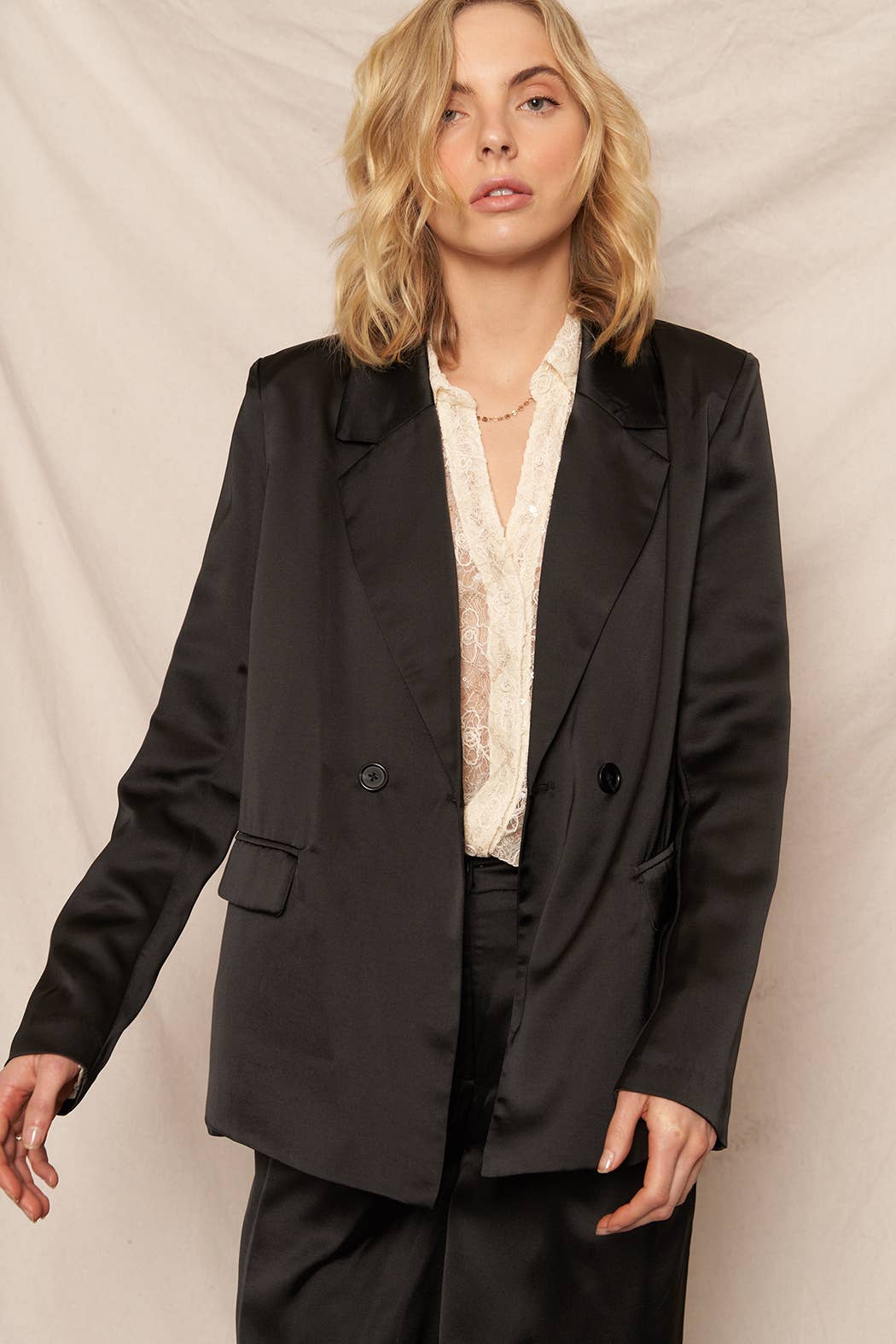 En Crème - Wholesale Blazer - Women's - Satin Blazer 1