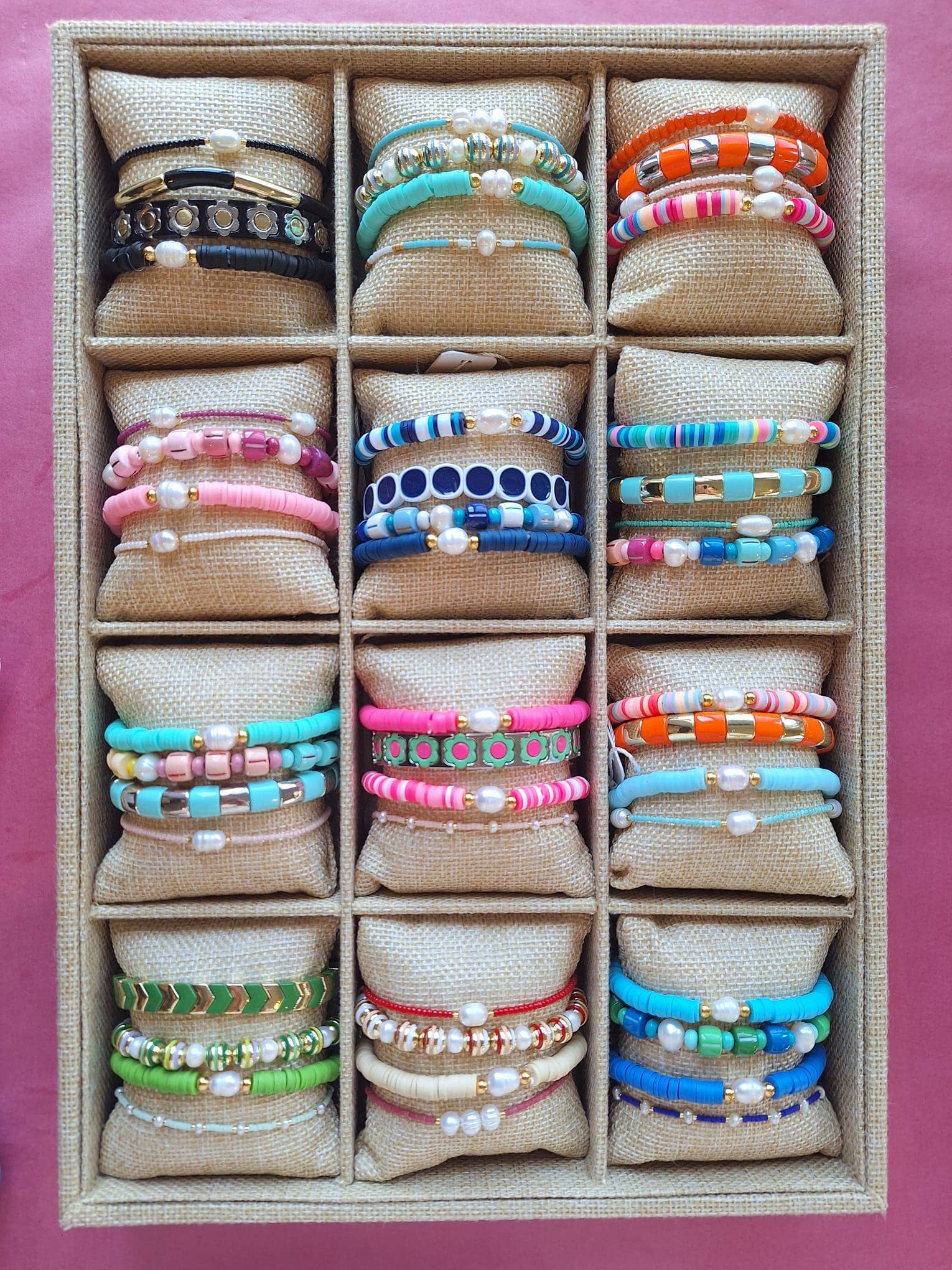 Greenwood Designs - Wholesale Jewellery stand & display - Bracelet Display Case2