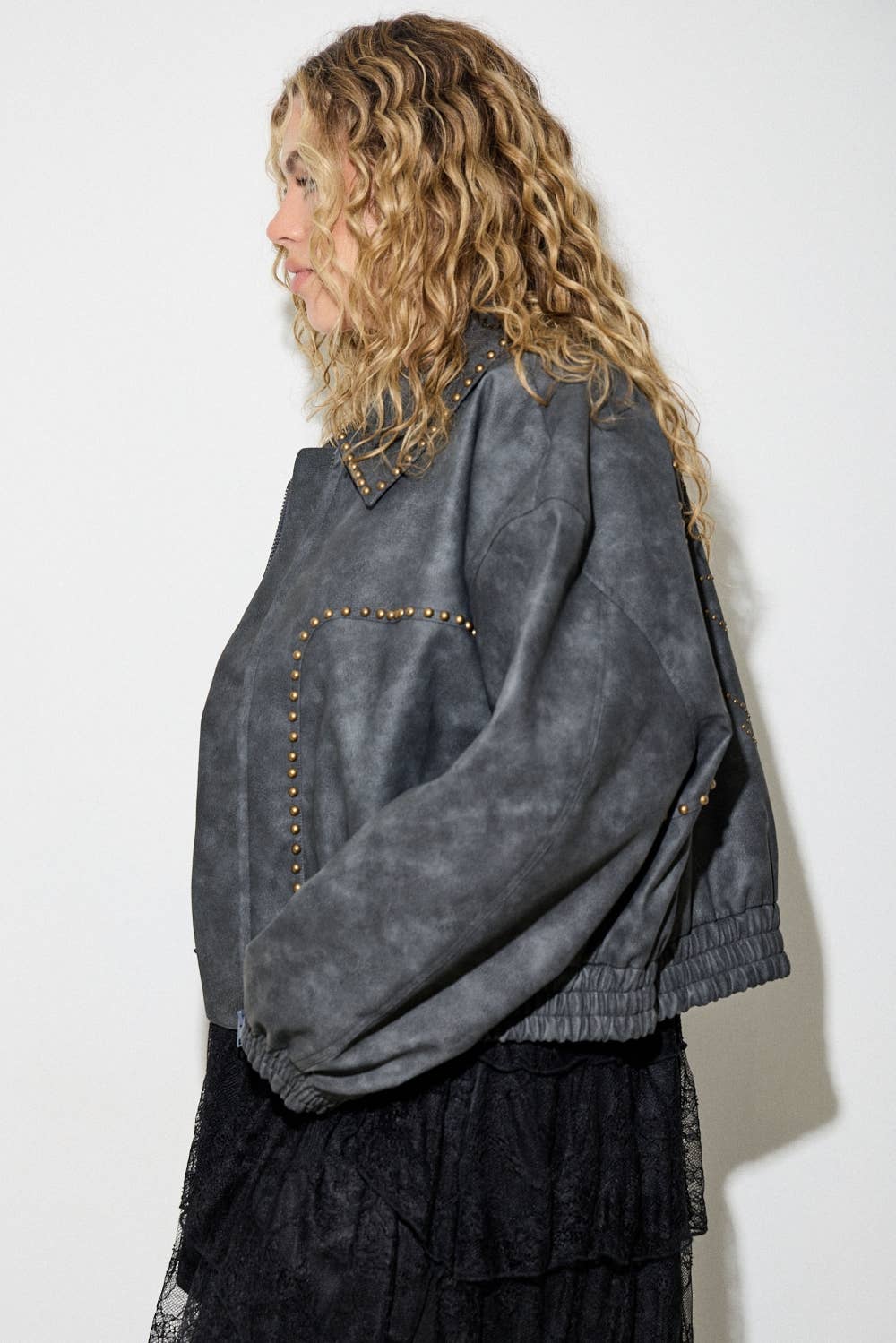 Baevely by Wellmade USA - Vendita all'ingrosso Giacca - Donna - GIACCA CON ZIP E BORCHIE3