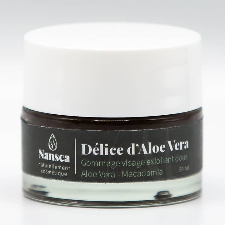 Délice d'Aloe Vera: Gommage visage exfoliant doux pour la vente par Nansca
