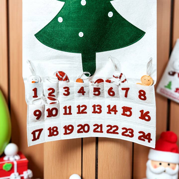 Gia Roma - Wholesale Advent calendar - Felt Advent Calendar with Handmade Plush Ornaments Reusable10