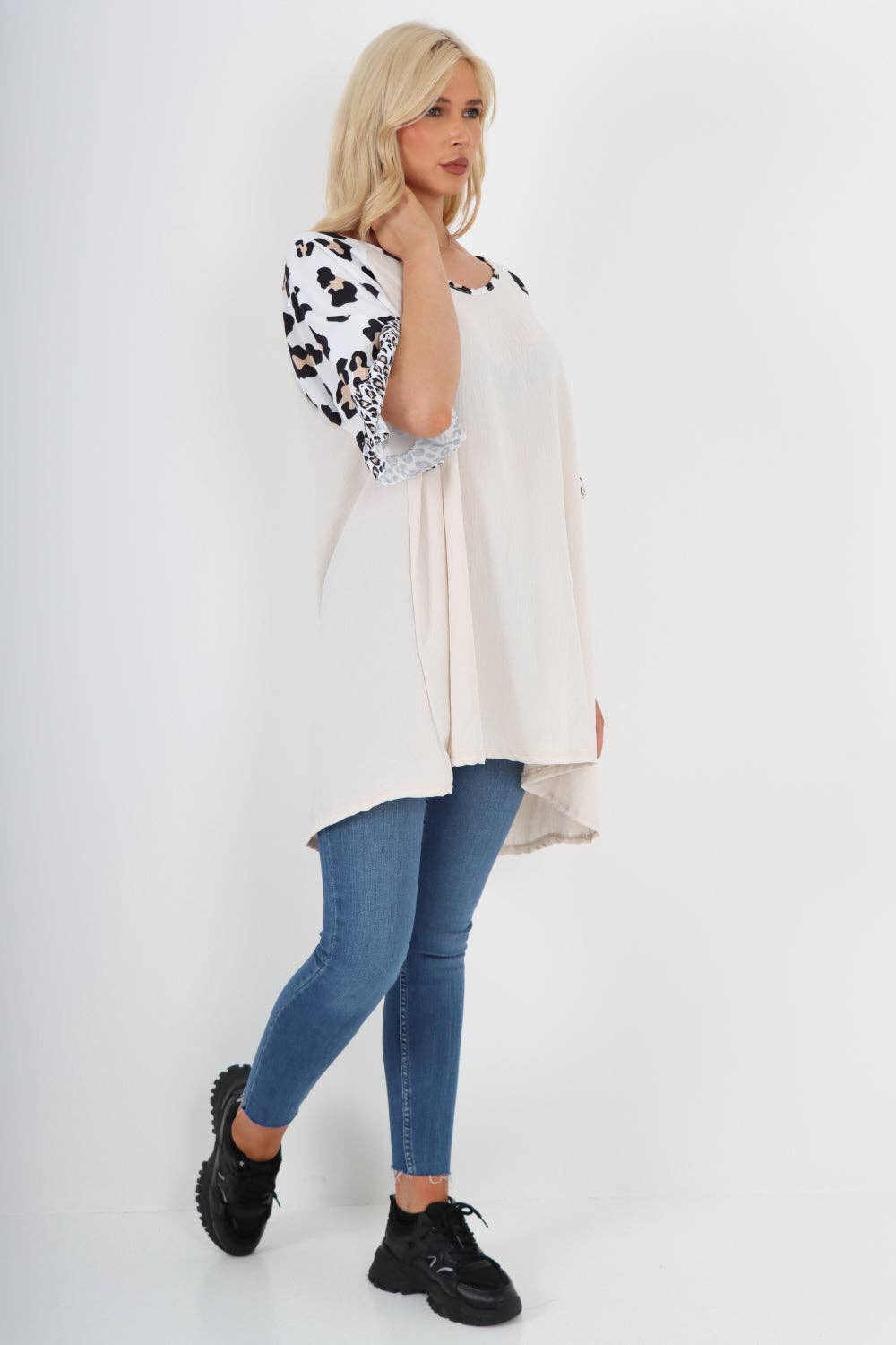 Miss Bold – wholesale Tunic – Women’s – Italian Animal Printed Sleeve Tunic Top2