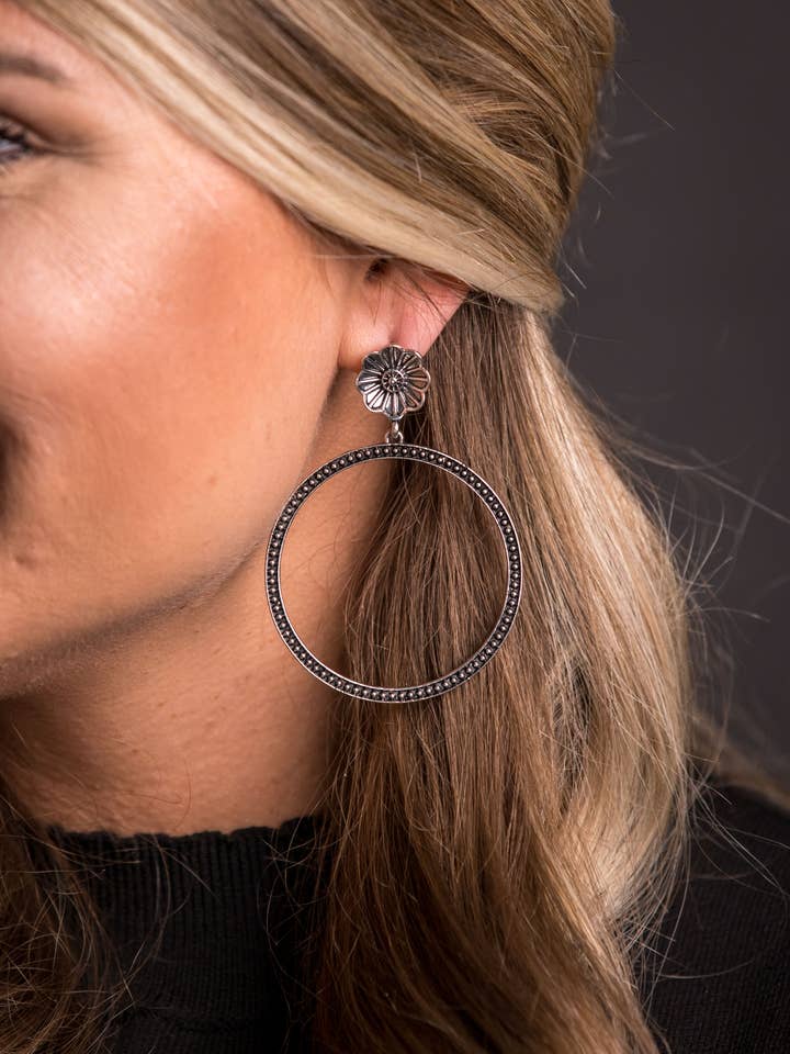 Boucle d'oreille en fil d'argent de 4 « avec pour la vente par West & Co.