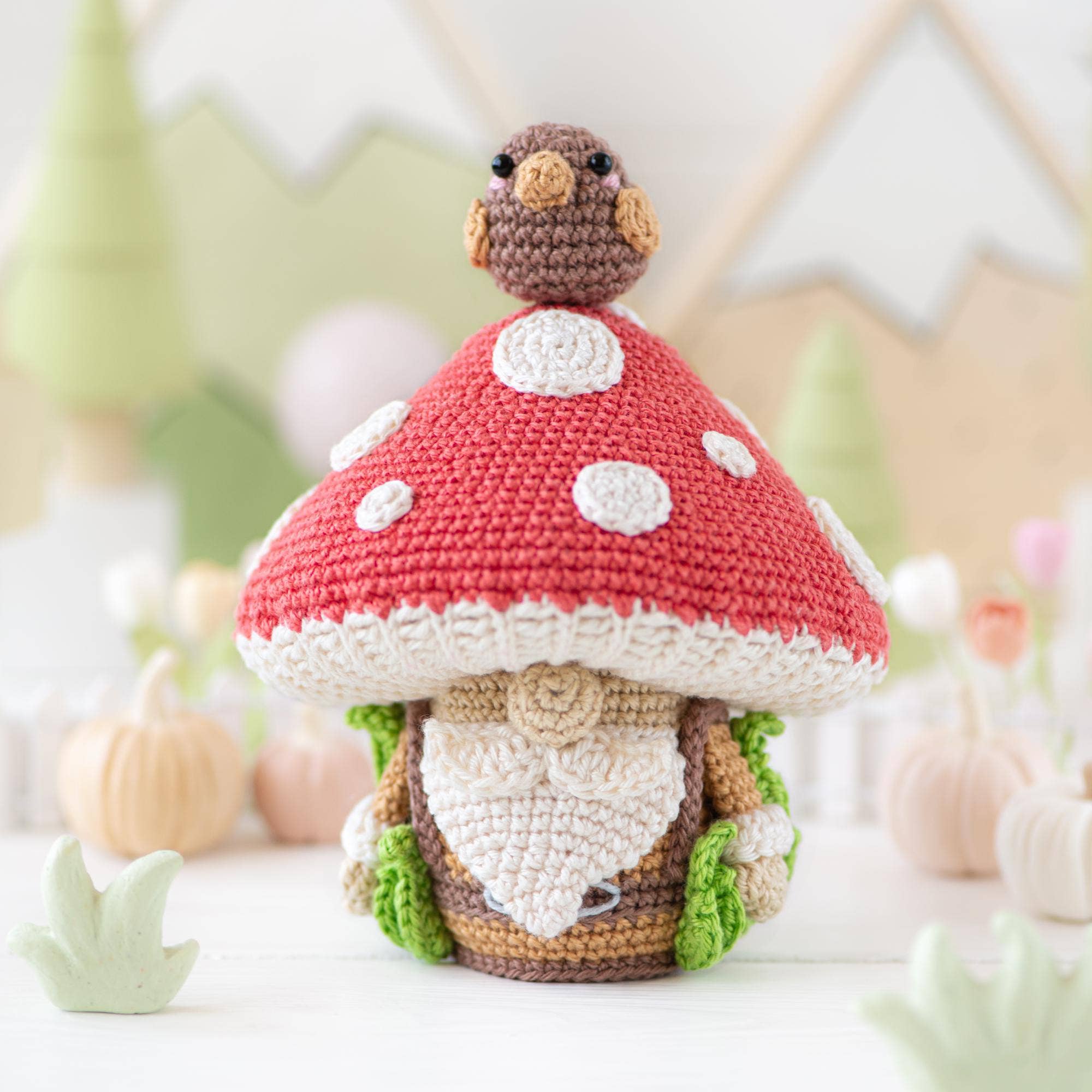 TOMOPOD LLC - Wholesale Christmas Decoration -  Bear Eyeglasses Holder Crochet, Bear Crochet Eyeglass Tray (Copy)0