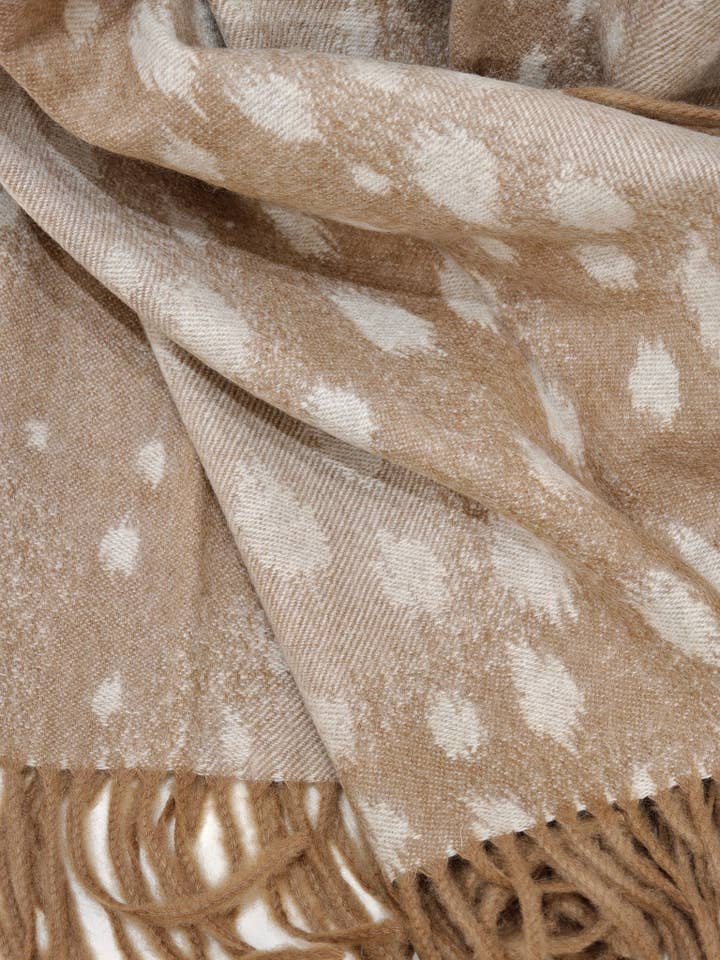 Fawn Dapple Pure Cashmere Oversized Throw for wholesale by Duo Plus