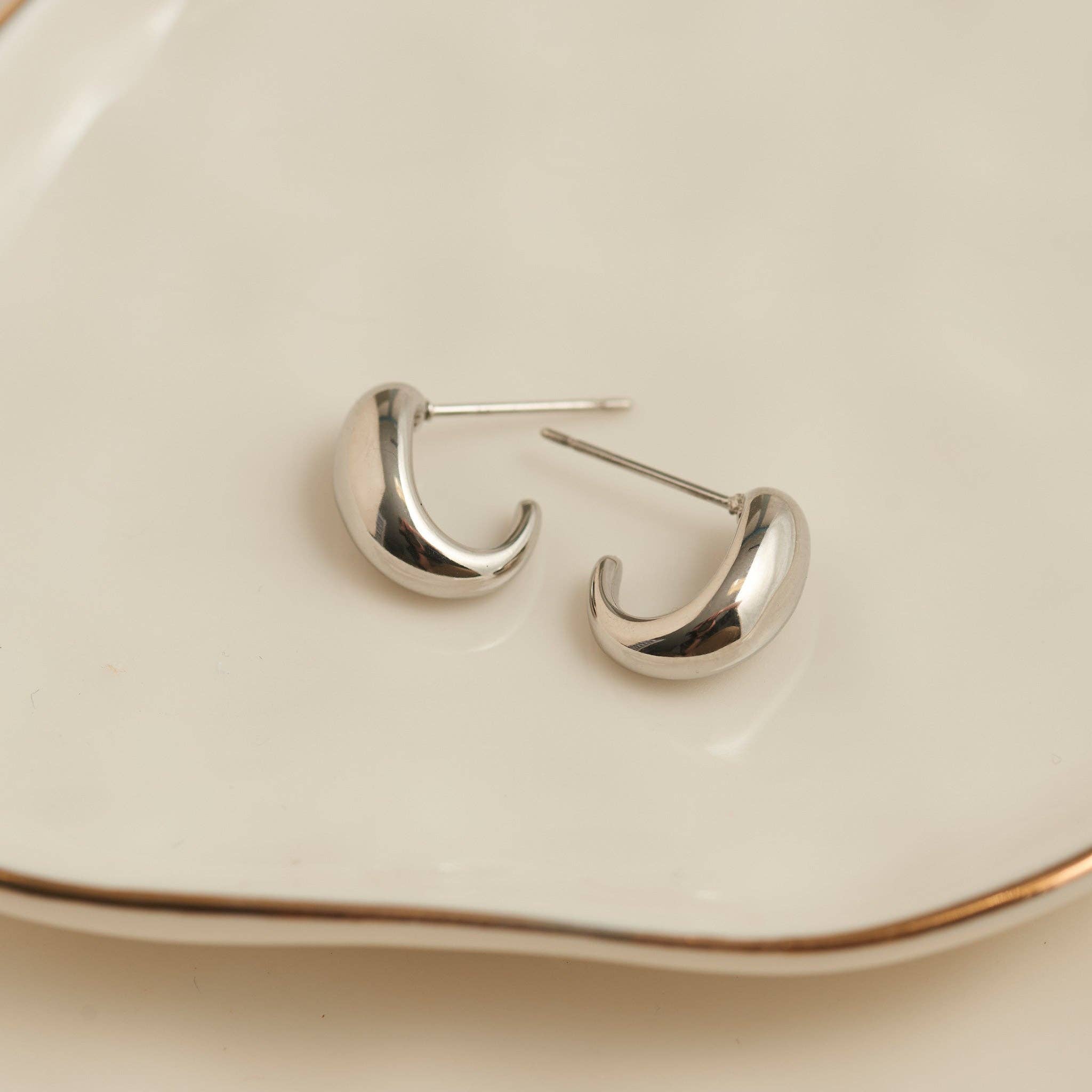 Elsie & Zoey - Wholesale Hoop Earrings - Waterproof Earrings Narelle Half Loop Hoop in Gold & Steel5