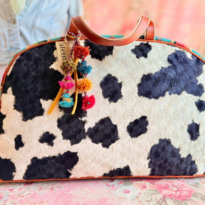 Atenti - Wholesale Weekender bag – women's - Curly Cow Overnighter – Handmade Weekender Bag with Cowhide Texture & Leather Accents2