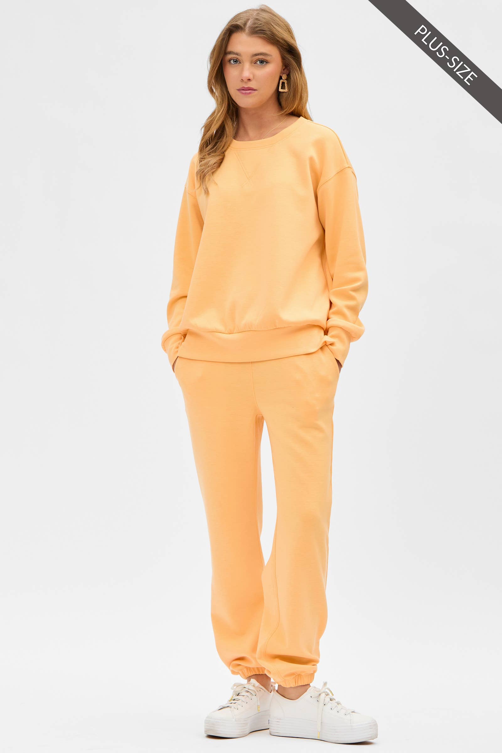 Dear Scarlett - Wholesale Lounge Set - Women's - PLUS SIZE Crew Neck Pullover + Jogger Set TRVSET-MALIBUP0