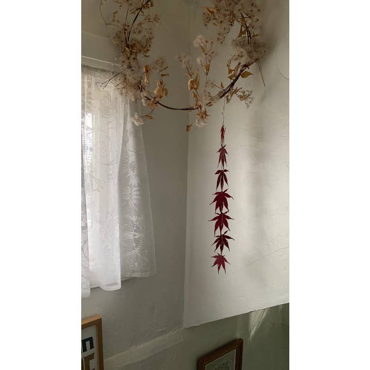 Twig and Snip - Wholesale Bunting/Garland - Dried Japanese Maple Leaf Dangle - Burgundy
