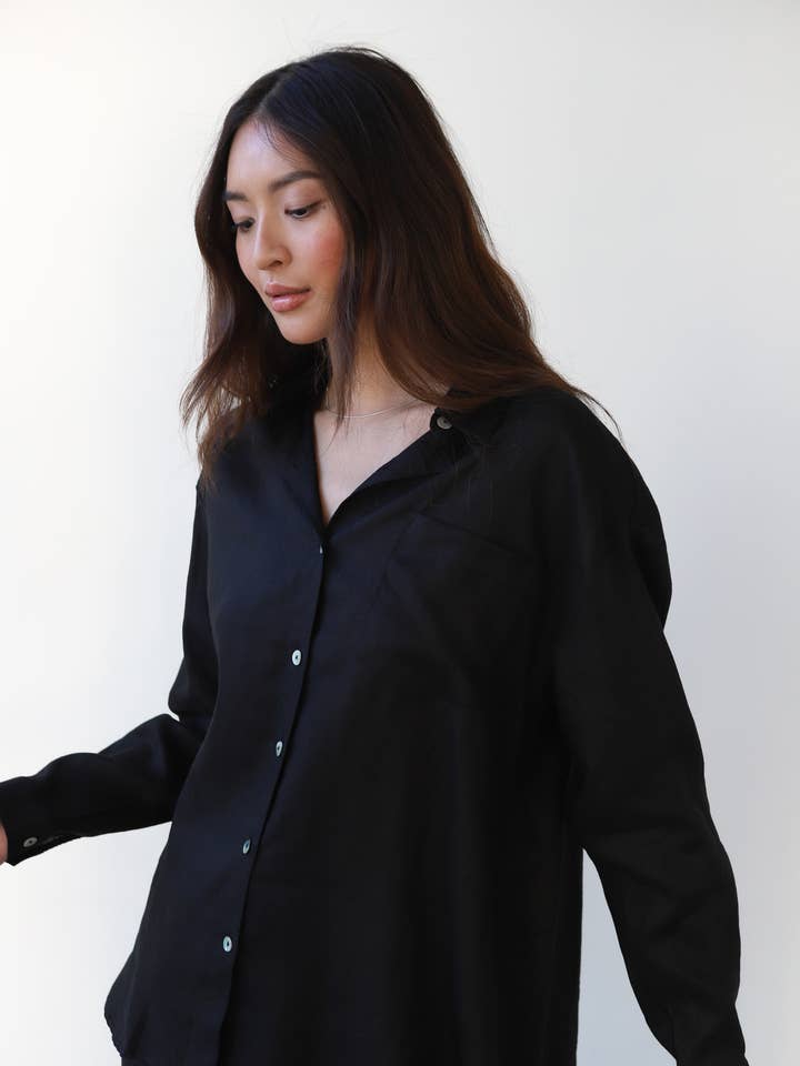 De Linnen Button Down - Zwart voor wholesale door Be Idle