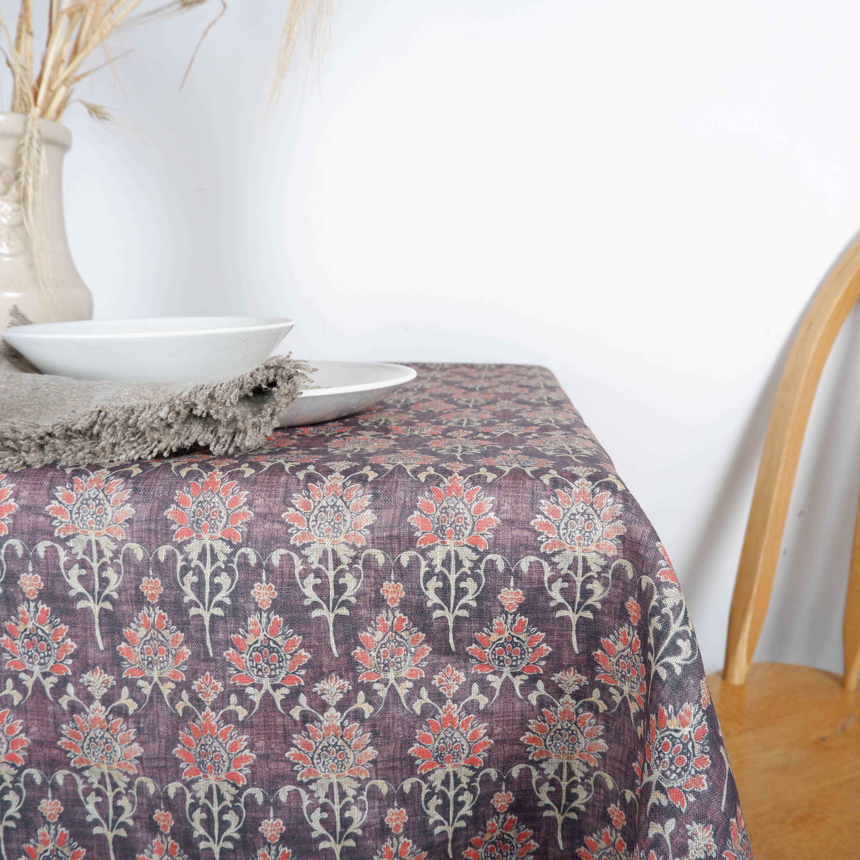 NorraVilla – wholesale Duk – Linne-bordsduk med blommigt blocktryck2