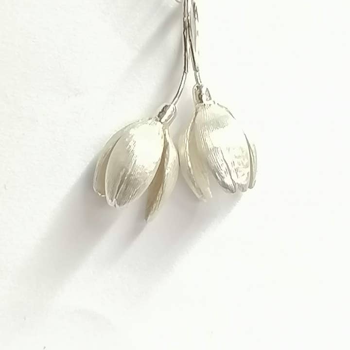 Andrew O'Dell Jewellery – wholesale Pendant/charm necklace – Double Snowdrop pendant