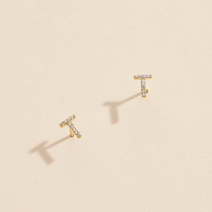 Lilla Haven - Wholesale Stud/Post Earrings - Initial Letter Stud Earrings – 12 Pack Bundle in Gold or Silver22