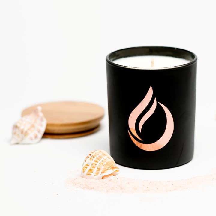 Vela de soja negra de aromaterapia 'Sea Walk' para venta al por mayor de Uniquessence