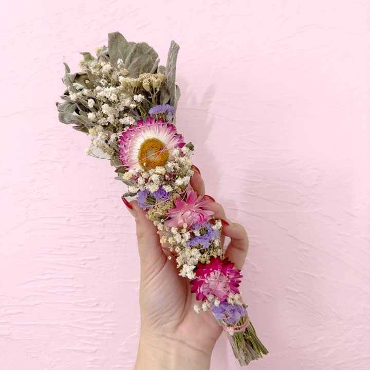 The 12th Moon - Wholesale Sage Bundle - PRAIRIE Floral Sage Smudge Bundle - Botanical Smoke Cleanser2