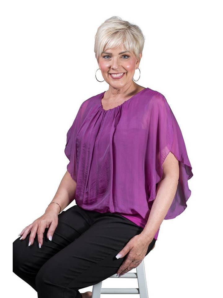 TINA Stephens Italy/Tees By Tina – Engroshandel Bluse - Dame – Aurora Flutter Fly Sleeve Silke Top m/Band Bund (BSS202)36