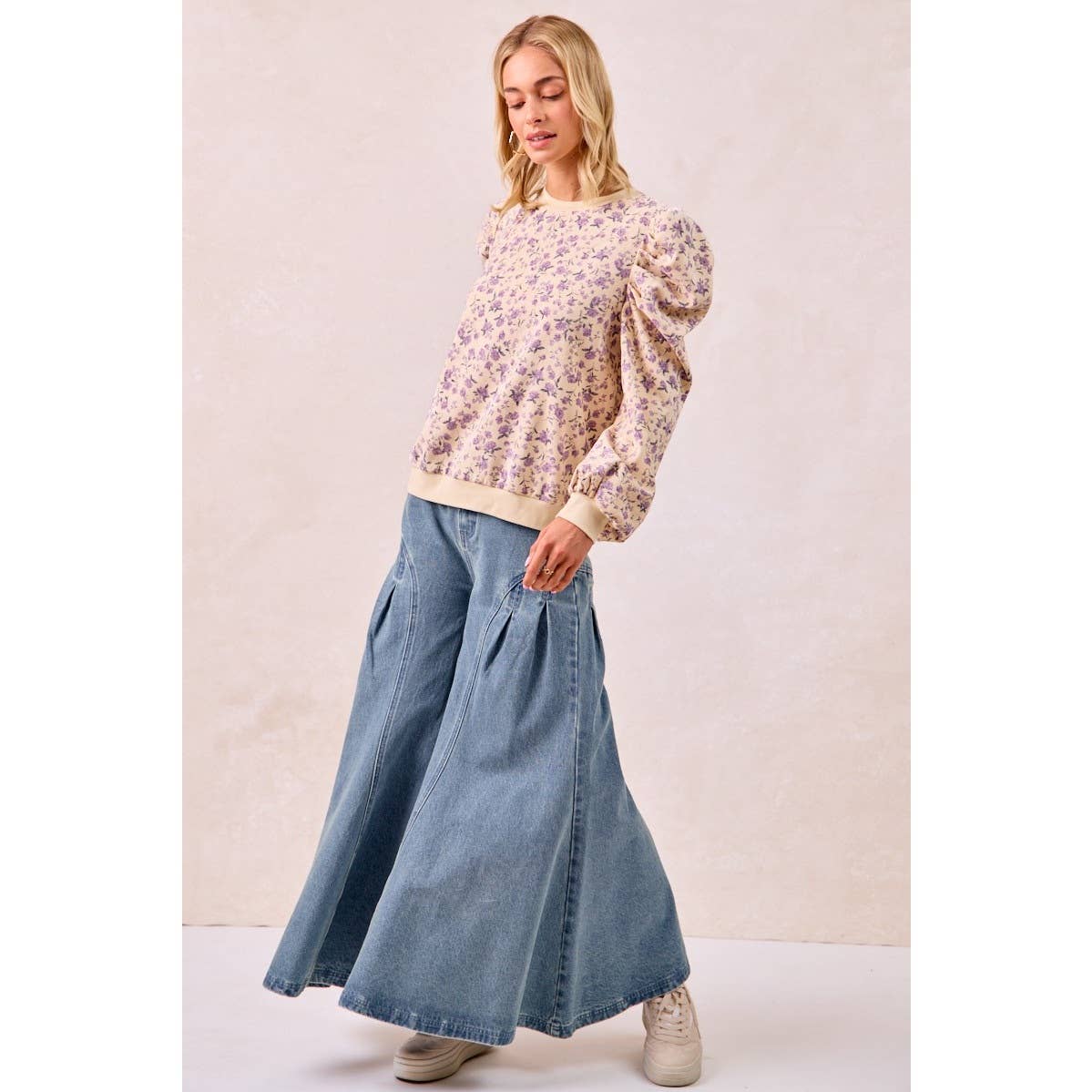 CREAM LAVENDER FLORAL PRINTED CORDUROY TOP for wholesale on Faire4