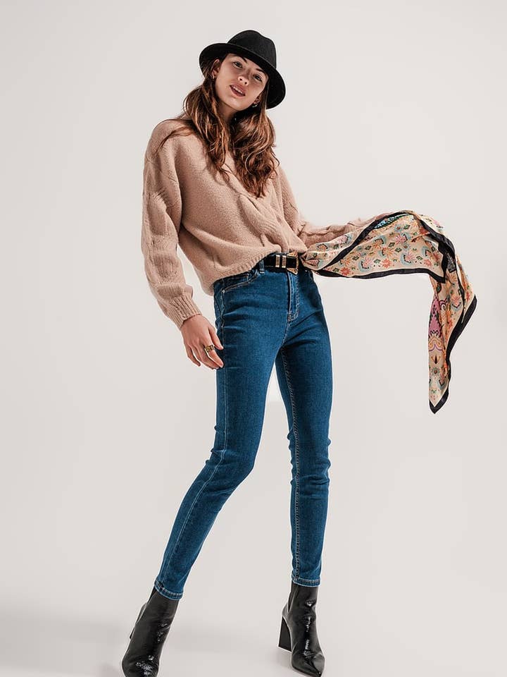 High waist super skinny jeans in medium blue for wholesale by Q2—All Orders:Free Duties for the US,UK,and Canada