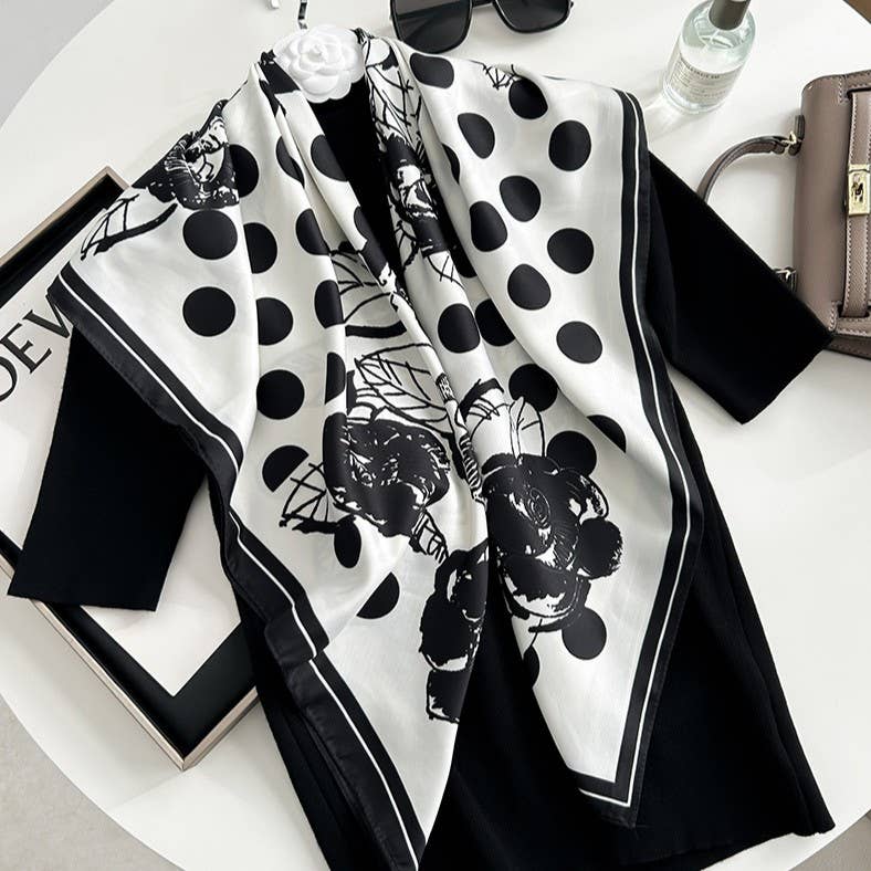 PEACH ACCESSORIES - Venta al por mayor Bufanda - Mujer - Pañuelo de Seda con Cuello de Lunares Florales F7760