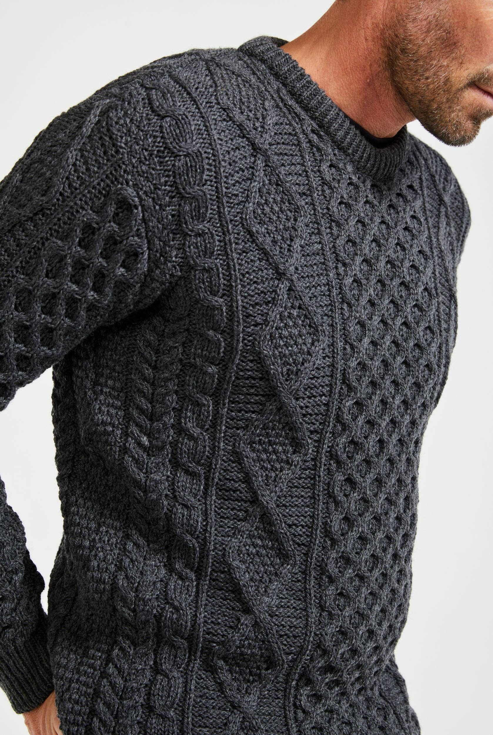 Aran Woollen Mills - Vendita all'ingrosso Maglione tricot - Uomo - Maglione tradizionale Aran Supersoft da uomo Éireann - Grigio1