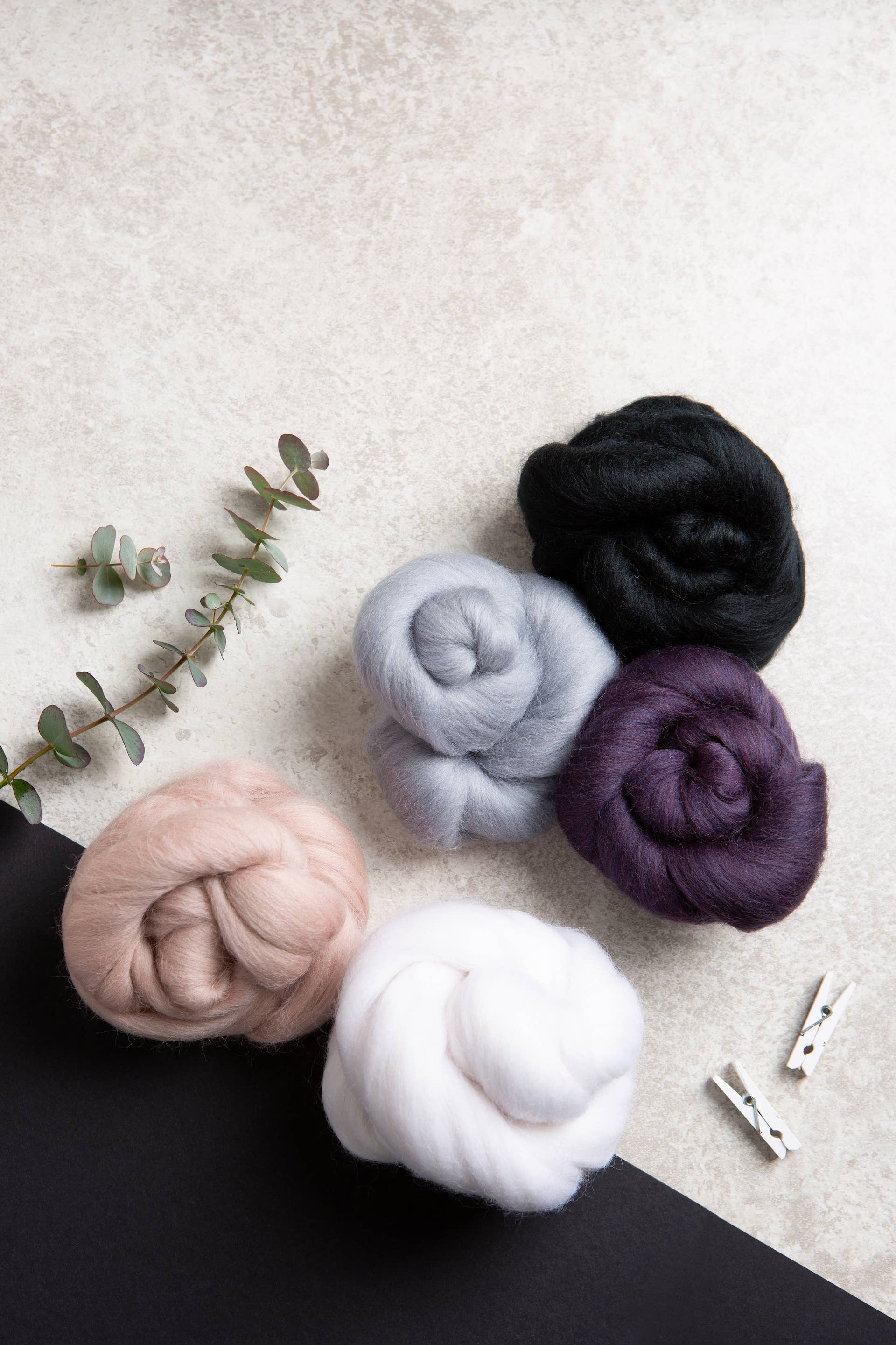 Hawthorn Handmade (US Duties Paid) – wholesale Craft supplies – Winter Wool Bundle | Felting and Fibre Crafts2