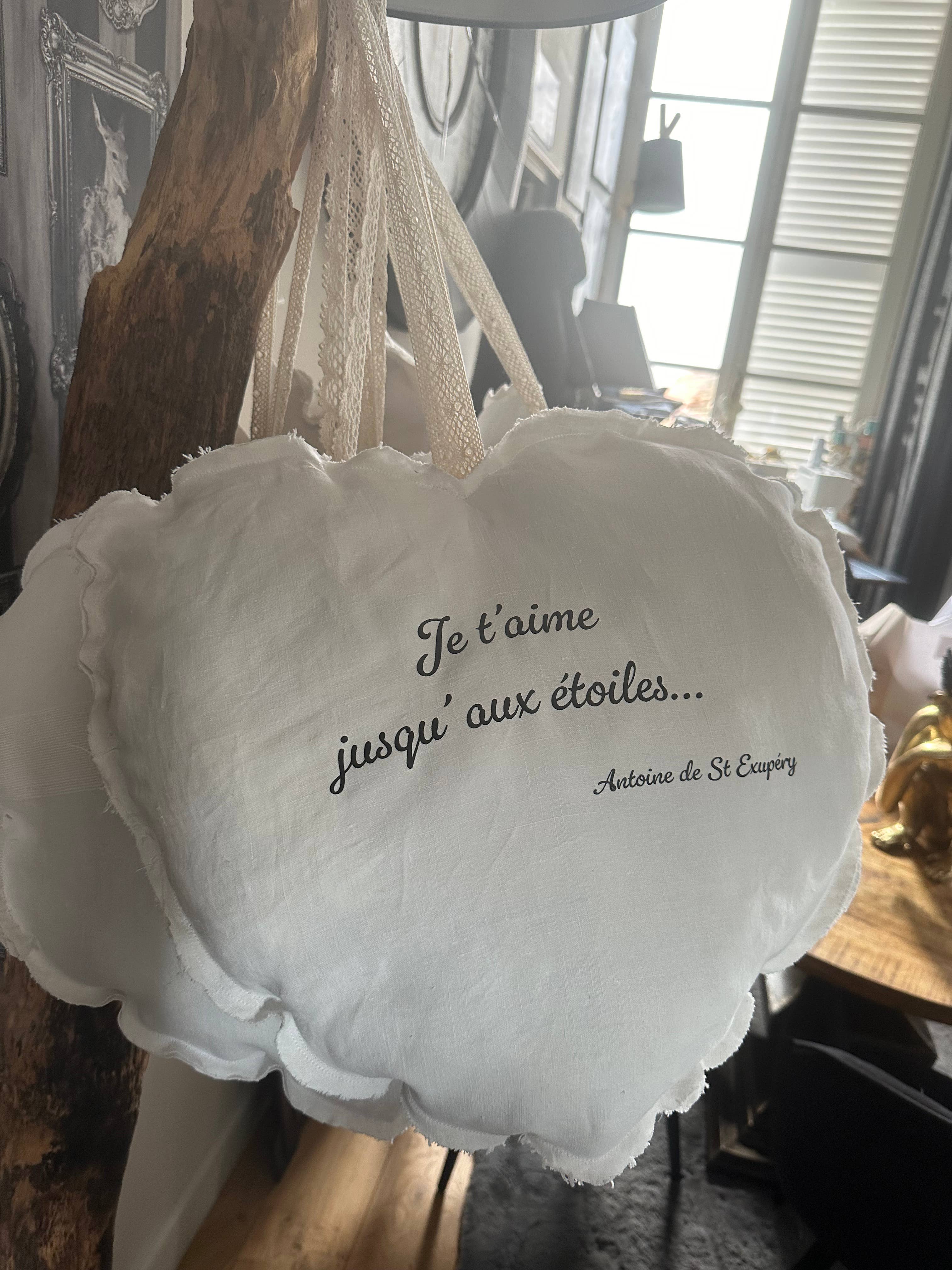 La marquisette - Venta al por mayor Adornos - Corazón luminoso para colgar en lino antiguo con cita2