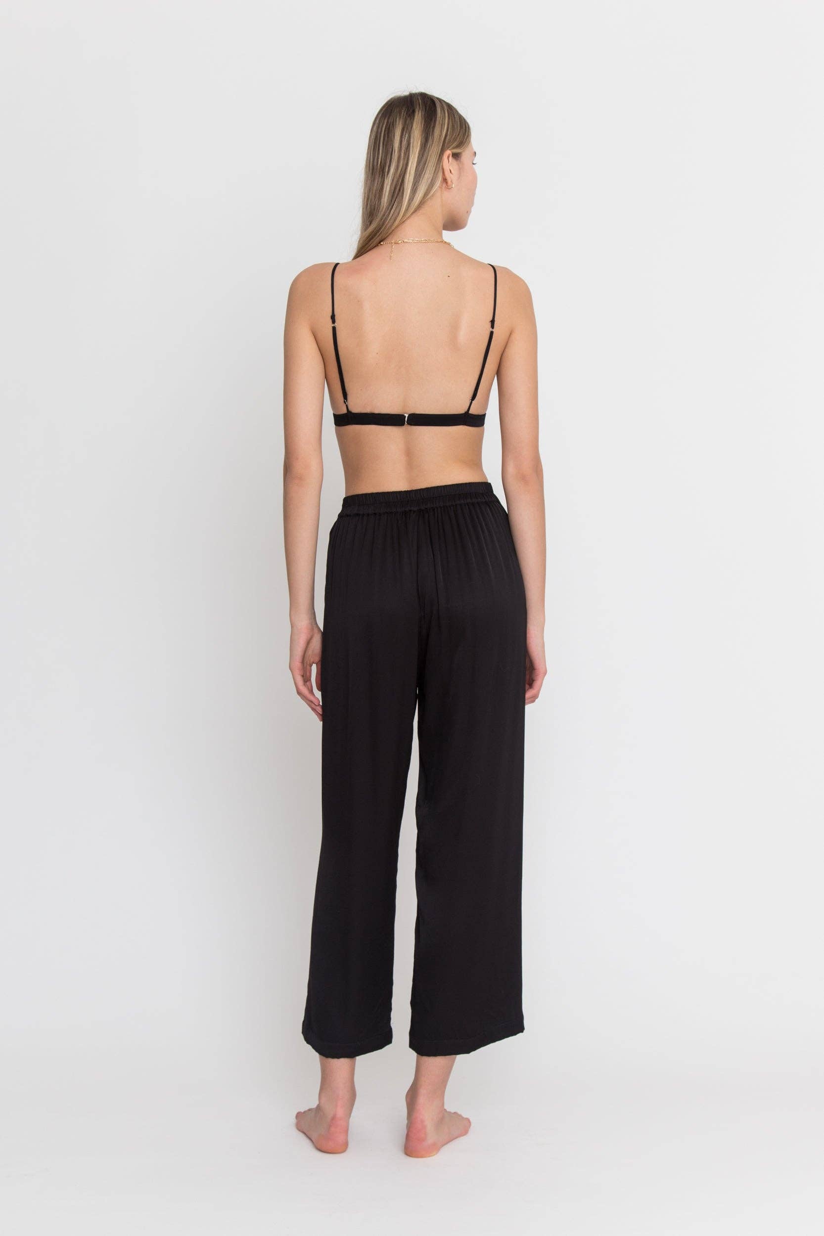Black Valletta Pant for wholesale on Faire3