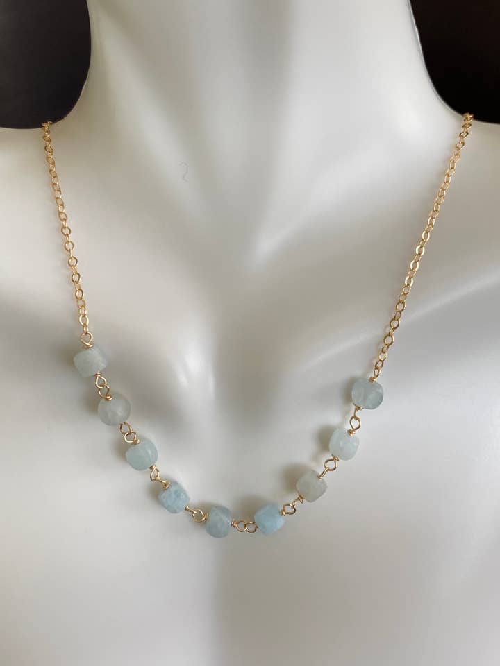Aqua Marine en or pour la vente par Judy Brandon Jewelry