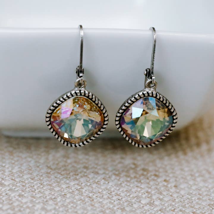 Rachel Marie Designs - Wholesale Dangle Earrings - Raven Earring
