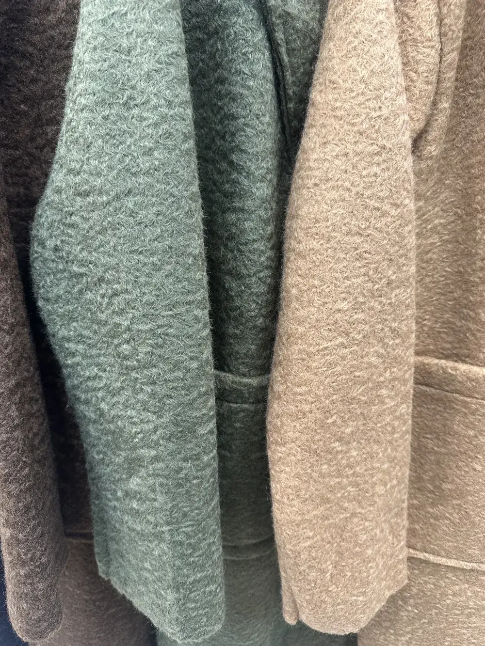 Mimi & Gogo - Wholesale Coat - Women's - Boucle Coats With Two Pockets @10641_MaBouclette11