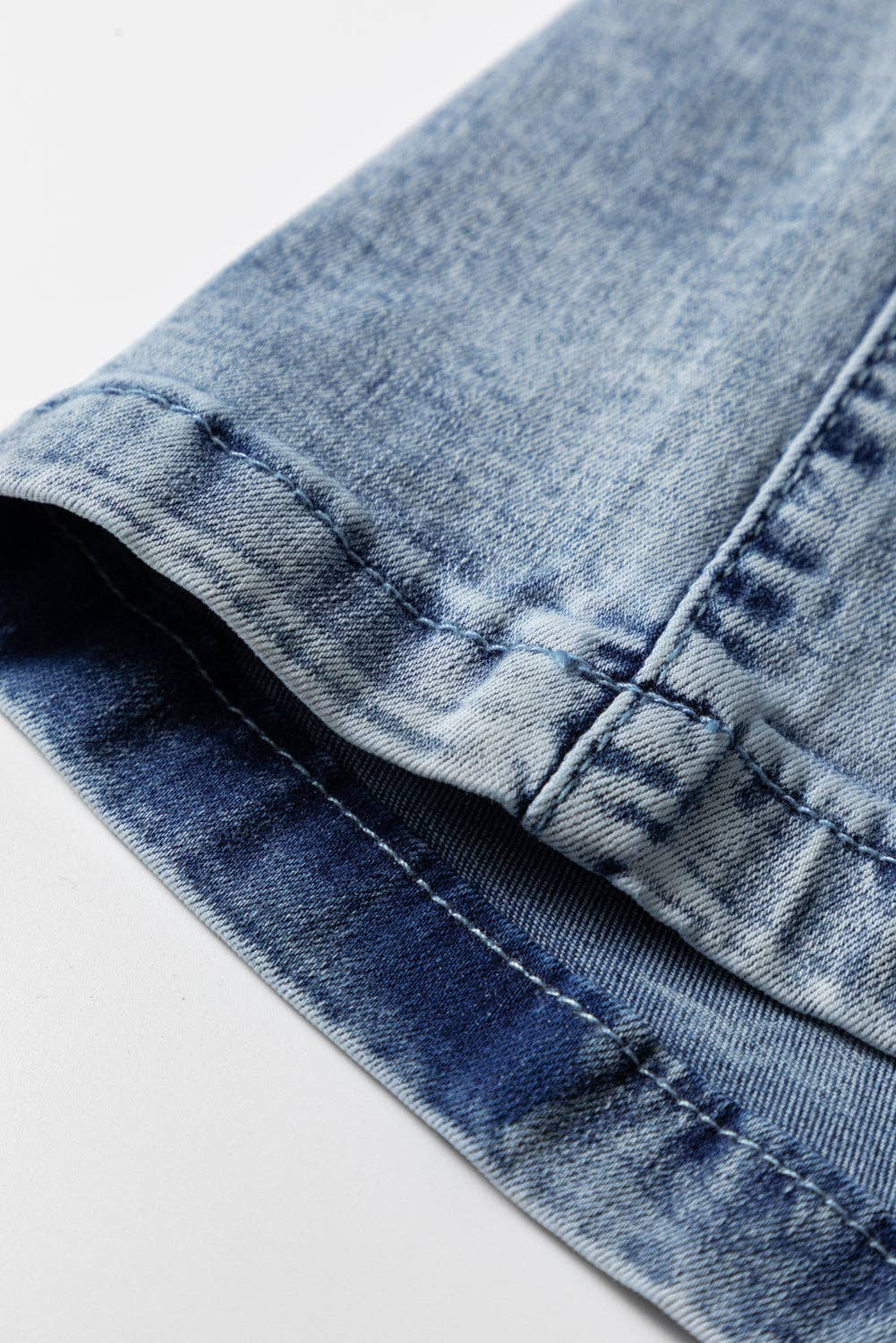 Ashleigh Blau Ashleigh Blue Acid Wash Jeans mit sichtbaren Nähten und Kordelzug in hoher Taille für den Großhandel auf Faire5