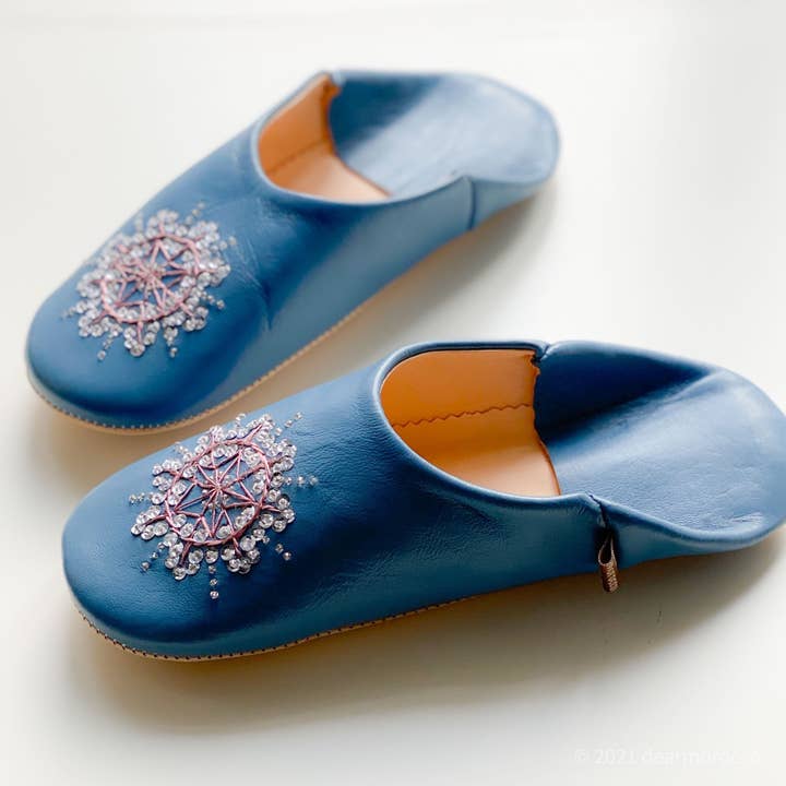 Pantoffel aus marokkanischem Leder Babouche//Stella Light Navy für den Großhandel von dear Morocco