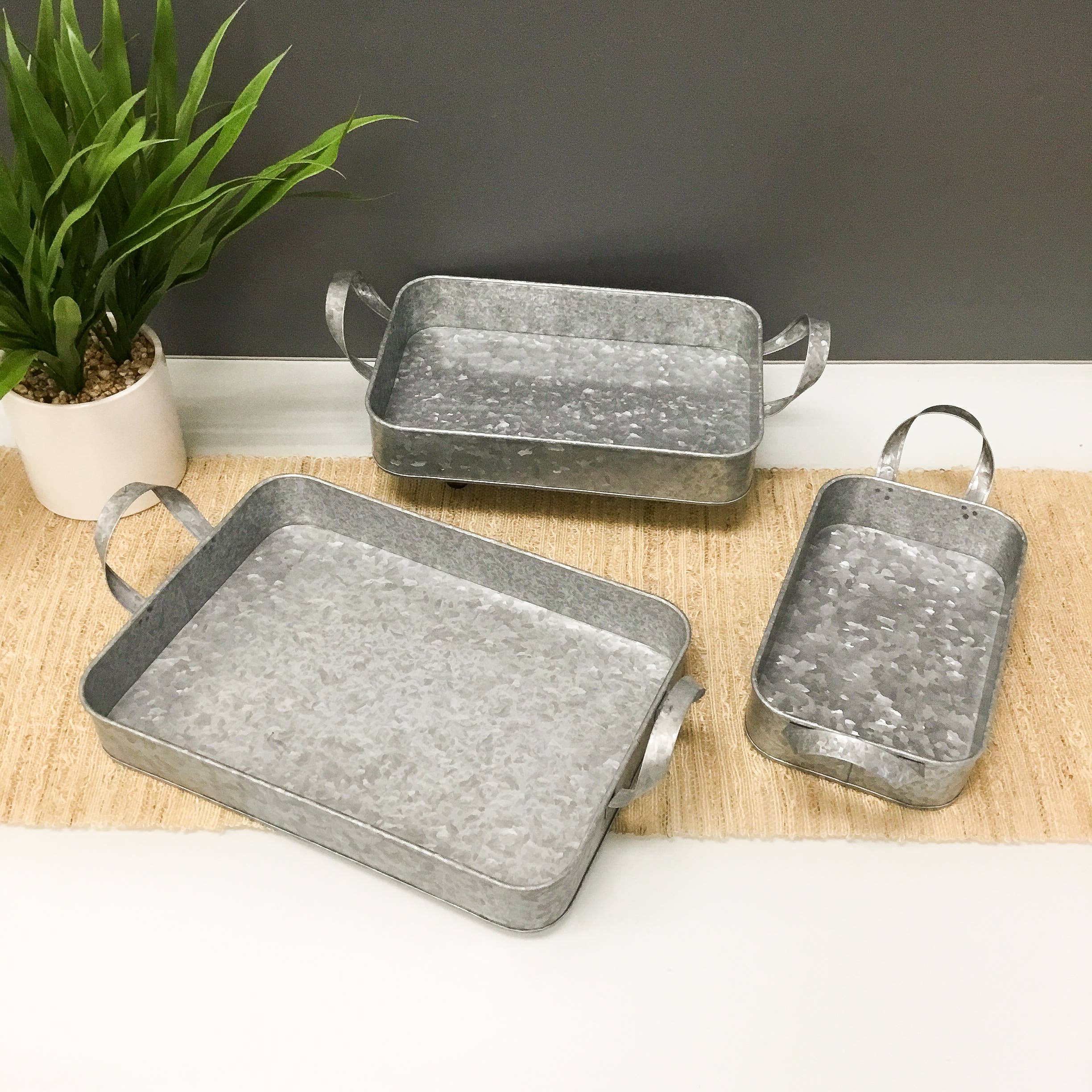 India Handicrafts Inc - Wholesale Serving Tray - Galvanized Tin Rounded Rectangle Trays w/ Handles S/31