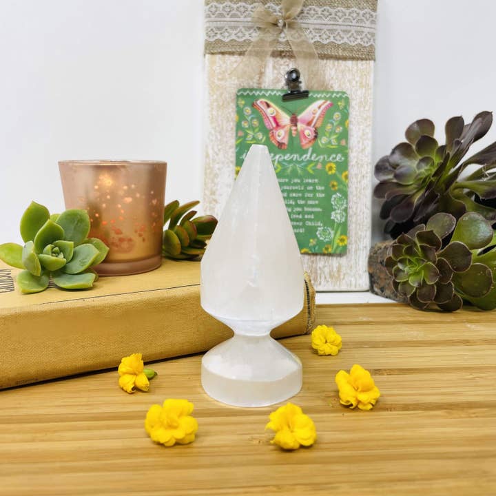 Rock Paradise – wholesale Andlig sten/kristall – Kristallselenit rund spjutstenspets 4 sidor4