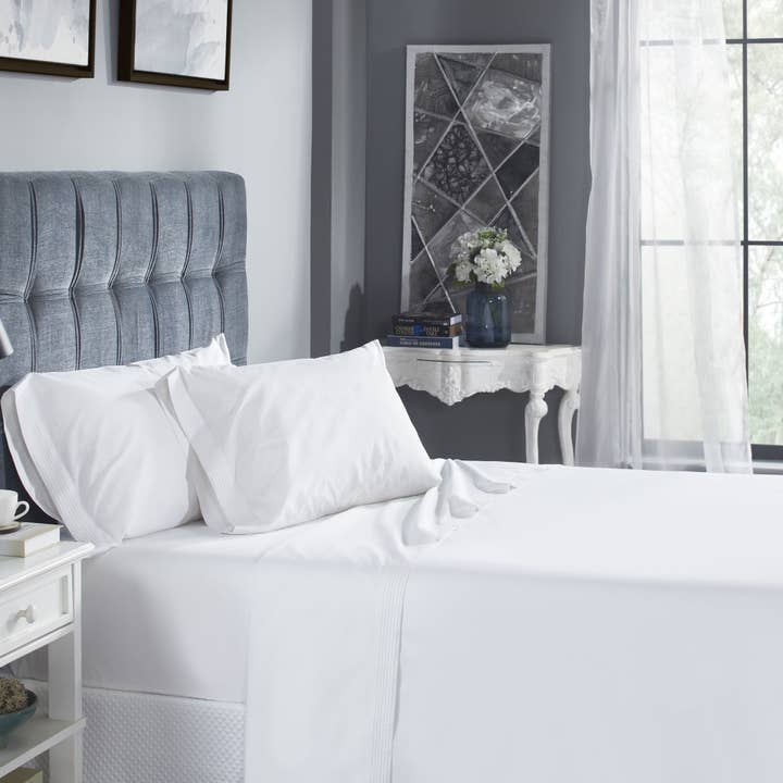 Ensemble de draps Venice, Queen, 60 po x 80 po, blanc pour la vente par Orchids Lux Home