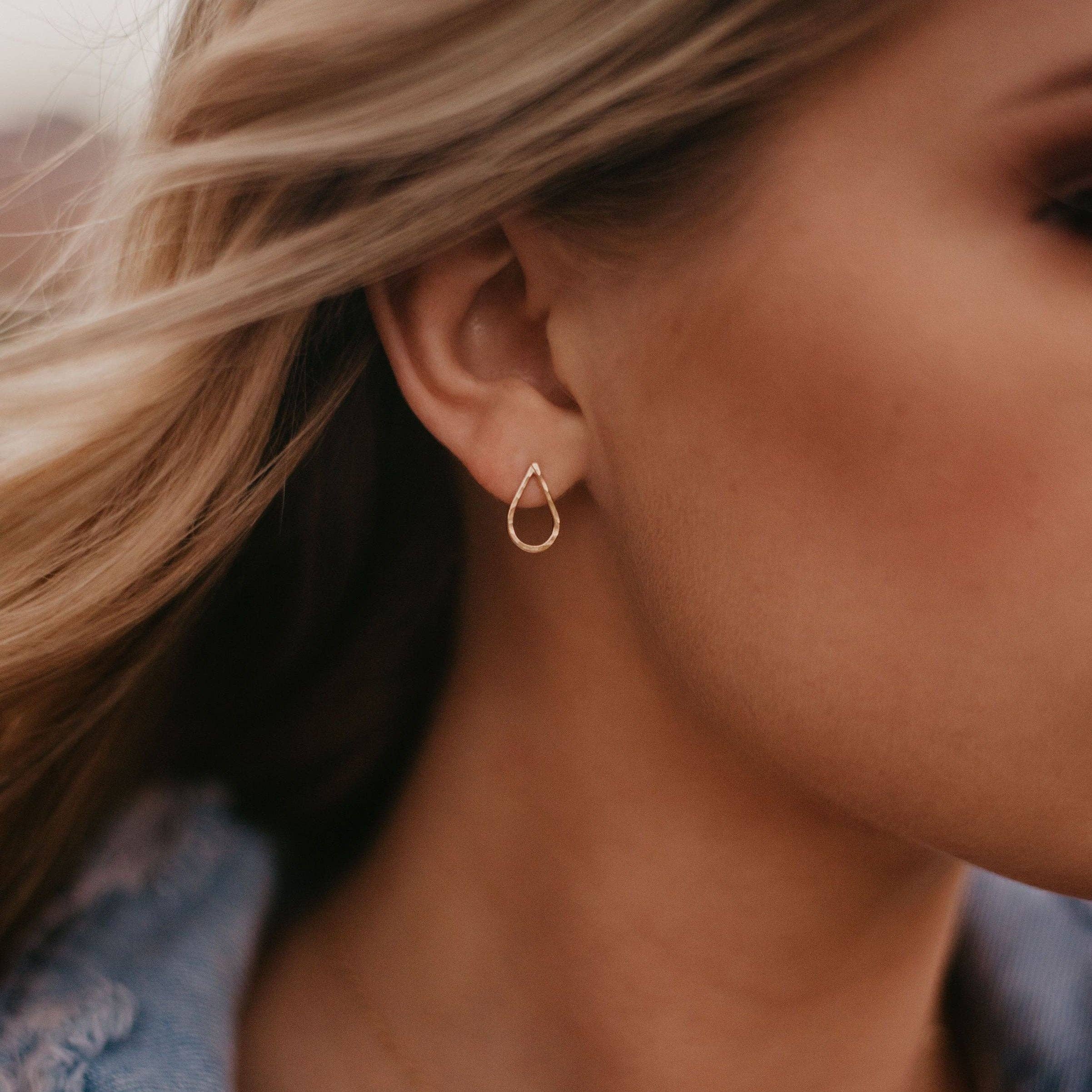 Barberry & Lace Handmade Jewelry - Wholesale Dangle Earrings - Hammered Teardrop Stud Earrings1