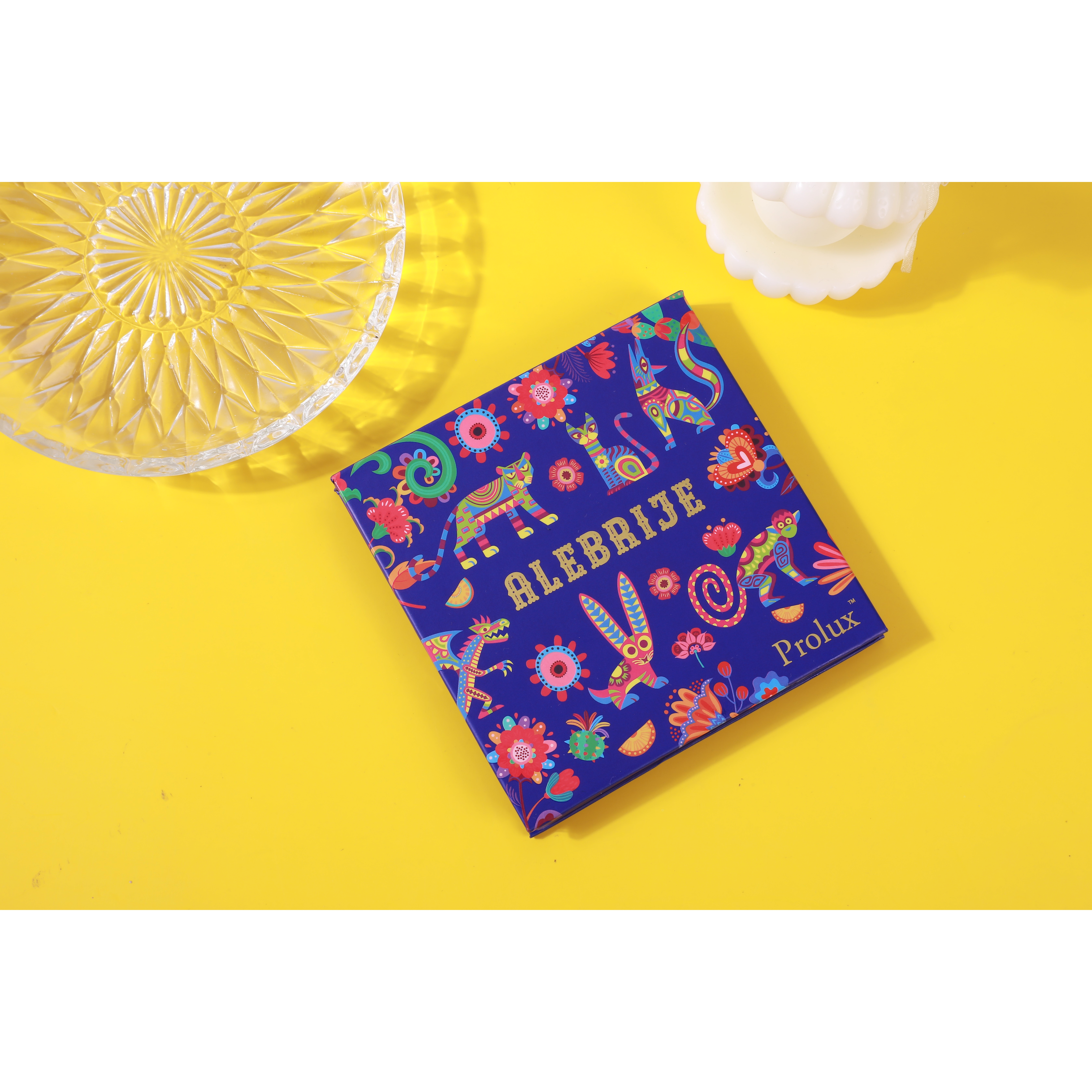 Efon International Corp. – wholesale Ögonskuggepalett – Alebrije - 16 fantastiska matta nyanser ögonskuggspalett3