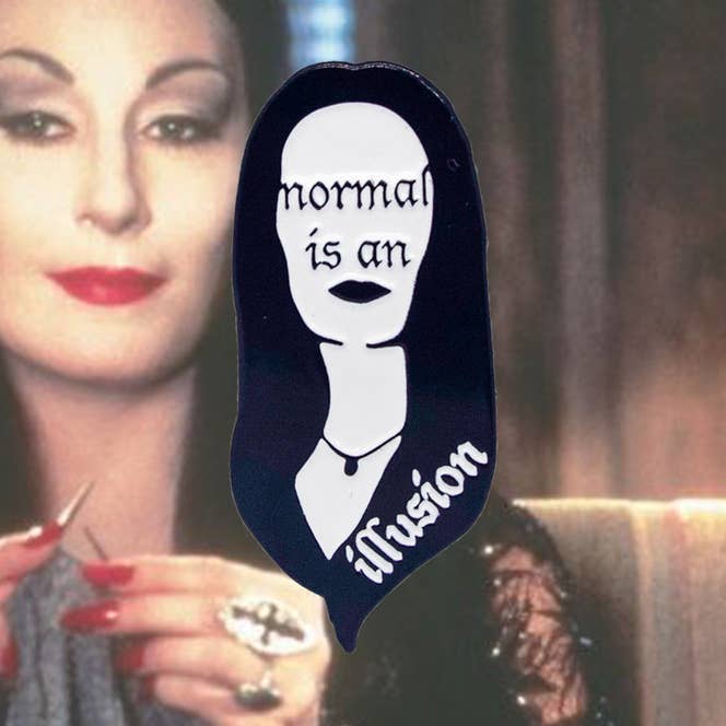 Alfinete Morticia Addams por atacado de Studio Katoween