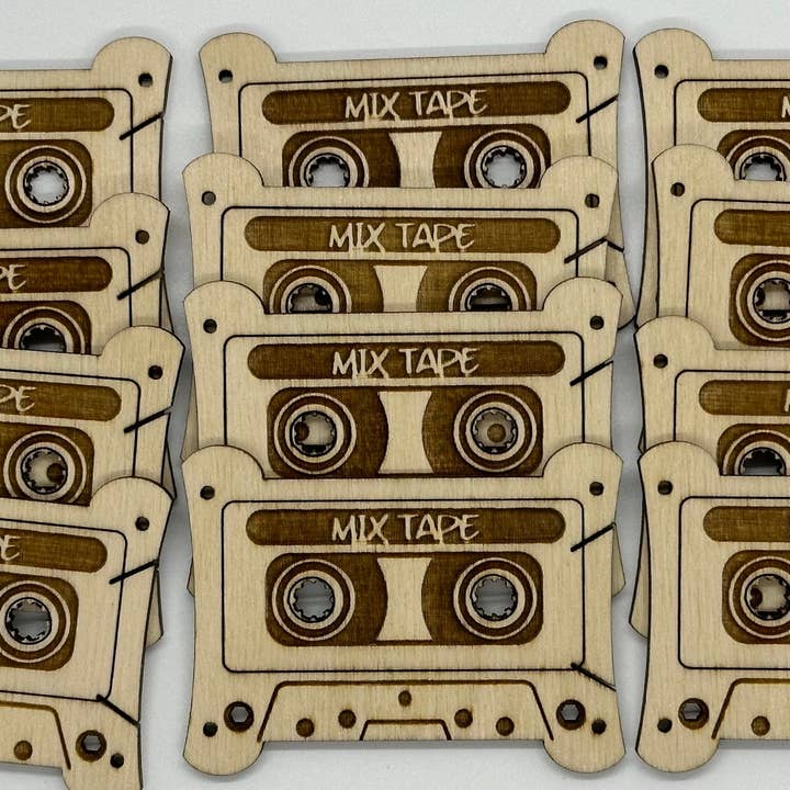 Velvet Guillotine - Wholesale Embroidery/Cross Stitch Supplies - Cassette Tape Style Embroidery Thread Organizer8