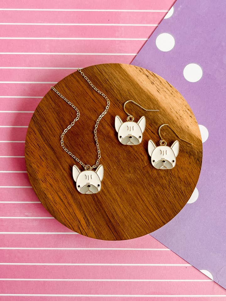 Beatrice Bulldog halskæde og øreringe for engroshandel hos Benny & Beans