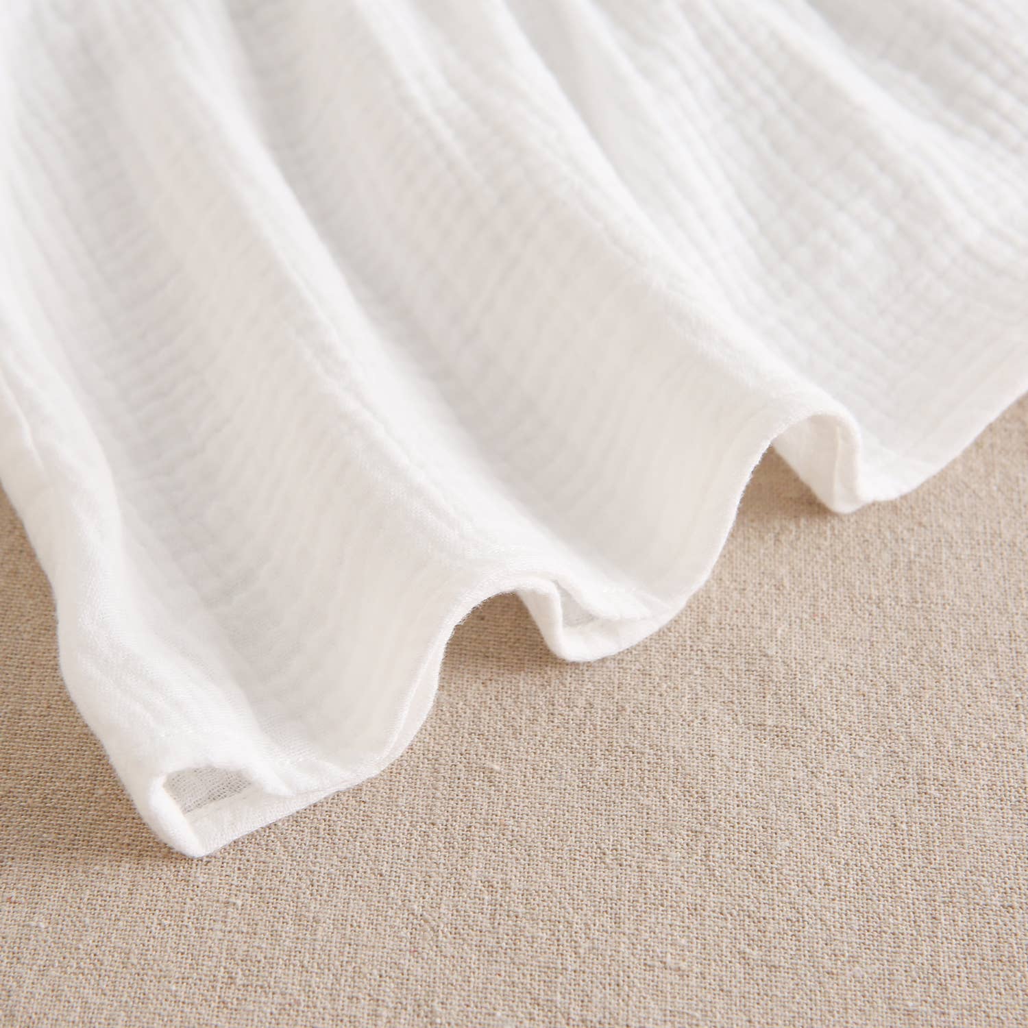 Dadati – Großhandel T-Shirt – Kinder – Mädchenbluse aus weißem Bambula-Stoff5